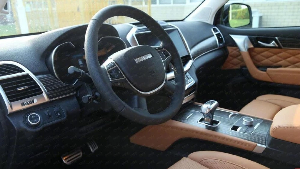 Обновленный Haval H9 полностью рассекретили. Его интерьер стал современнее обновленный Haval H9 салон