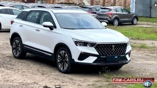 FAW Bestune T77