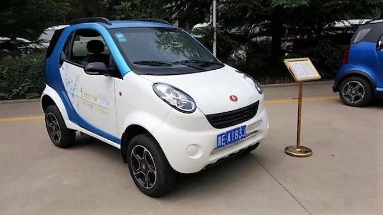 электромобиль Hongxing X1