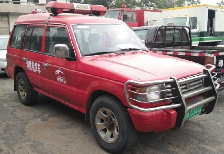 пожарный автомобиль в Китае