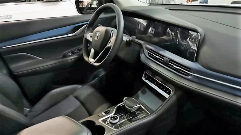 Changan CS55 E-Rock салон