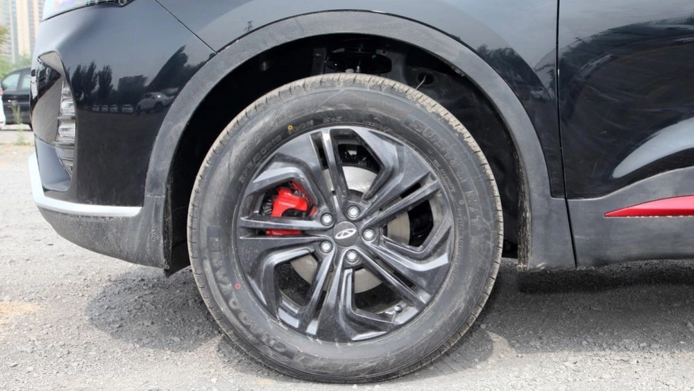 chery tiggo 7 pro с черными дисками