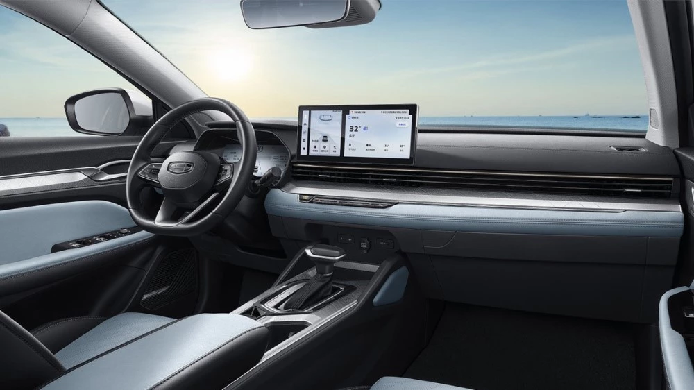 geely emgrand l салон