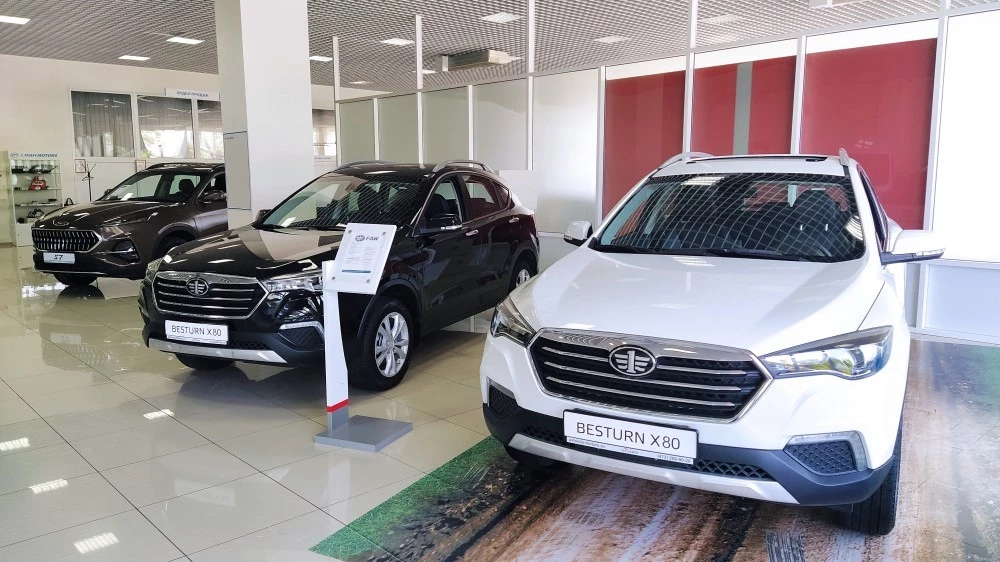 «Ничего лишнего без потери комфорта». Эксперт объяснил популярность китайских автомобилей в РФ «Ничего лишнего без потери комфорта». Эксперт объяснил популярность китайских автомобилей в РФ