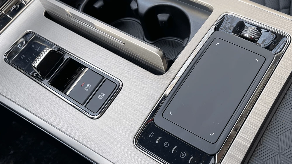 Exeed TXL тачпад