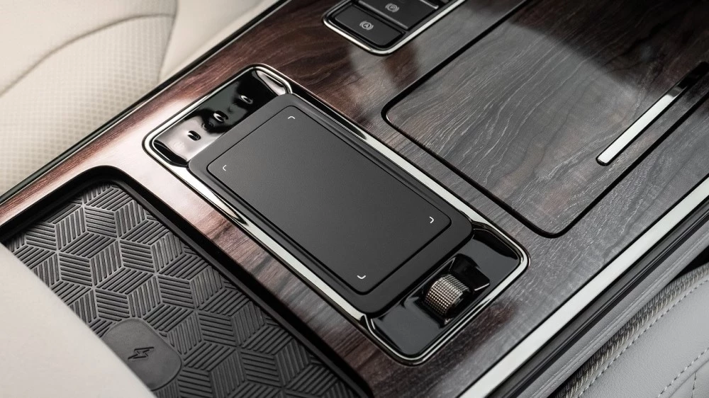 салон exeed vx центральный тоннель