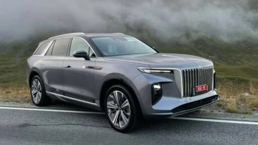 Hongqi E-HS9