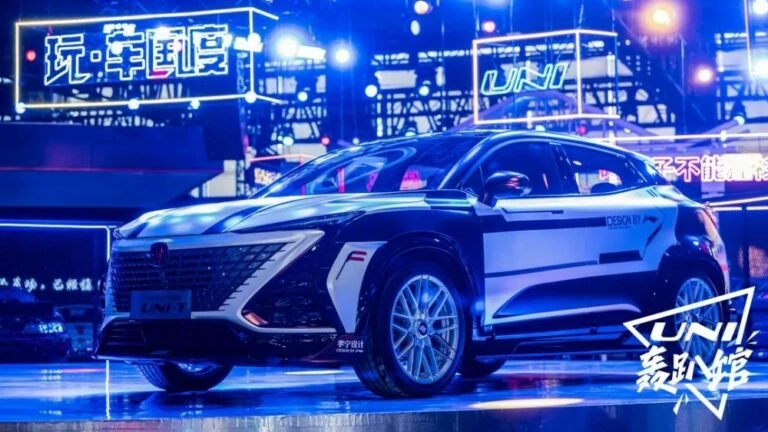 спортивный Changan Uni-T