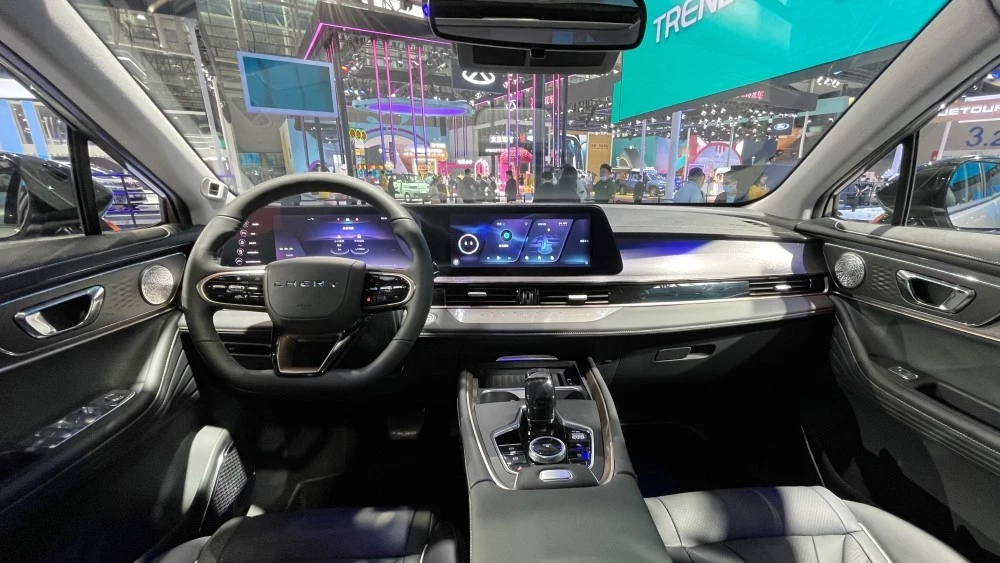 салон chery omoda 5