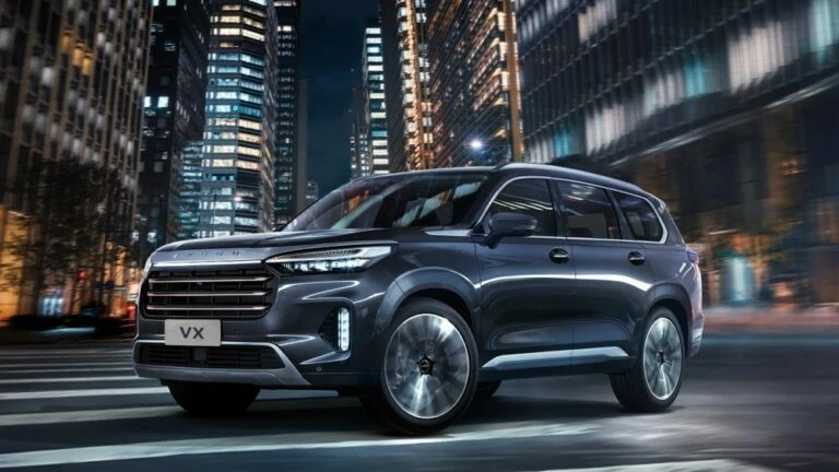 Старт продаж кроссовера Exeed VX