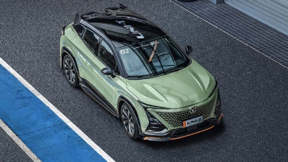 Сто тысяч за целый «табун». Самый мощный Changan Uni-T получил ценник Changan Uni-T с 2-литровым мотором