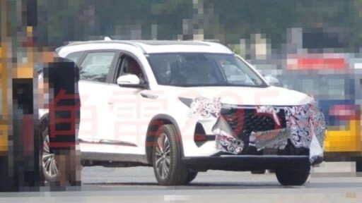 chery omoda 8