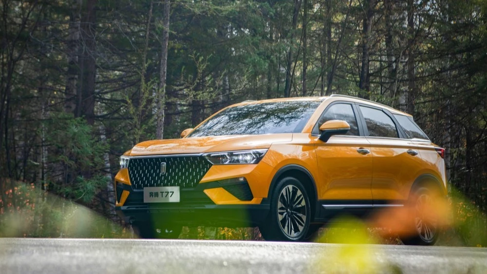 «Вот тебе и Urus по цене Lada Vesta». Автолюбители раскритиковали FAW после премьеры T77 кроссовер FAW T77