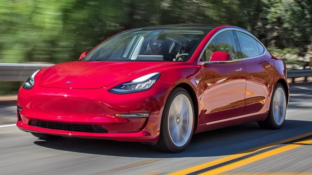 топ-10 самых дальнобойных электромобилей