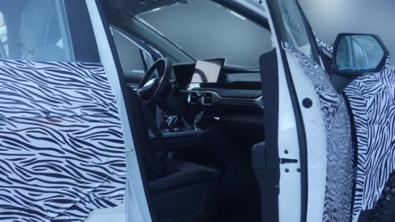 электрический пикап Geely