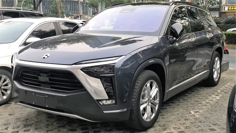 NIO ES8