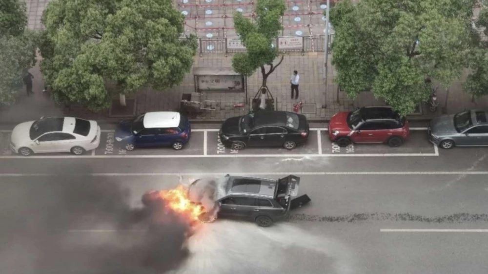 Li One сгорели