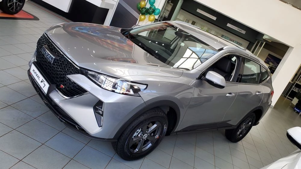 обновленный Haval F7