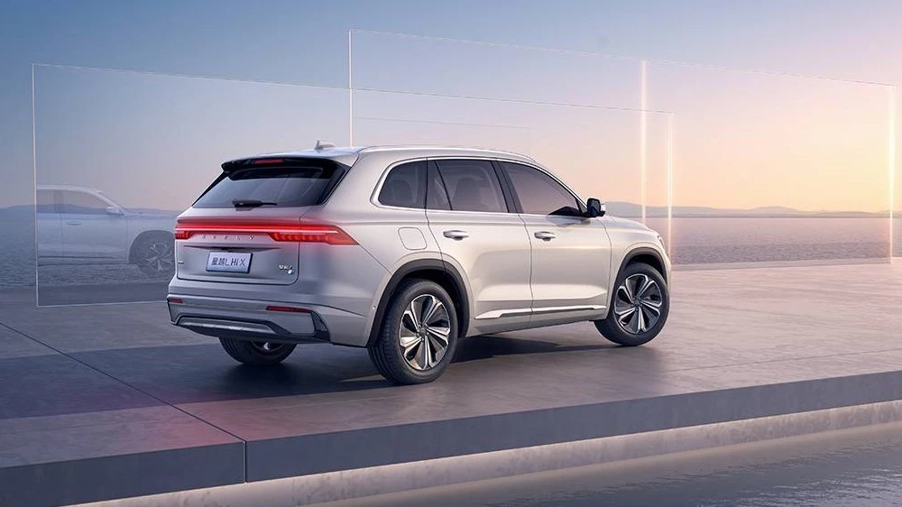 гибридная версия Geely Monjaro Thor Hi-X