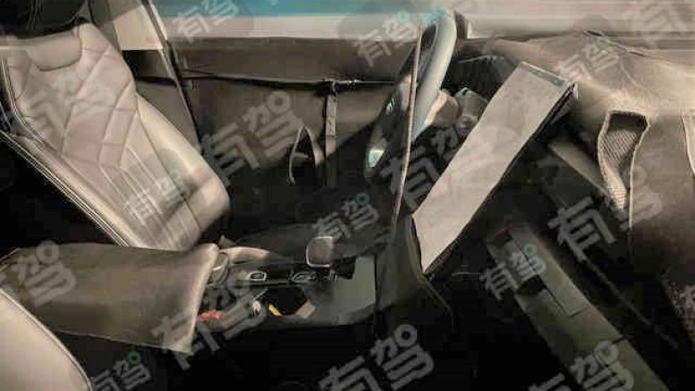 geely atlas нового поколения салон