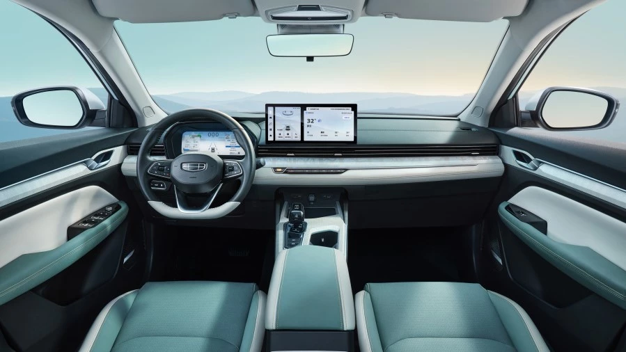 Geely Emgrand L Thor Hi-X салон