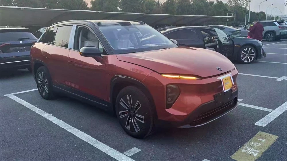 Nio ES7