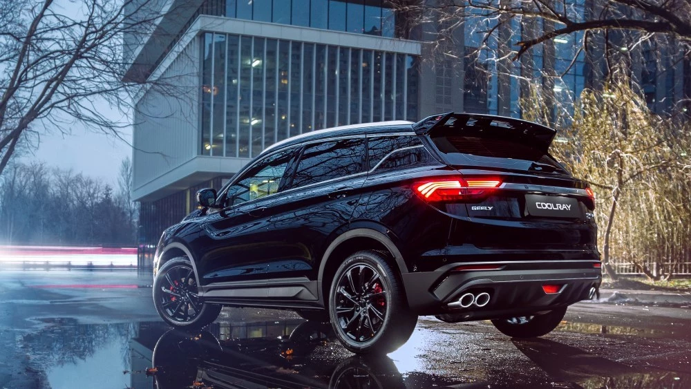 geely coolray nero