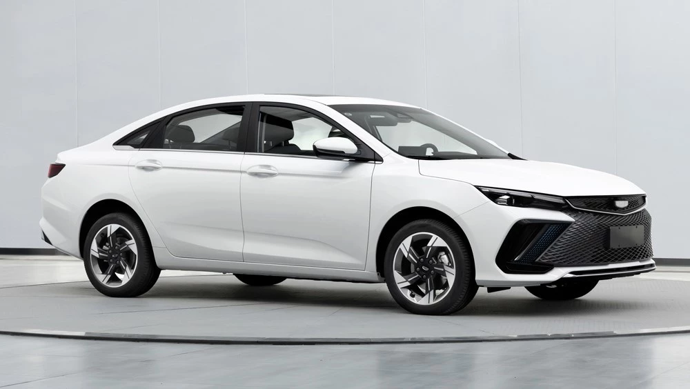 подключаемый гибрид Geely Emgrand L Hi-P