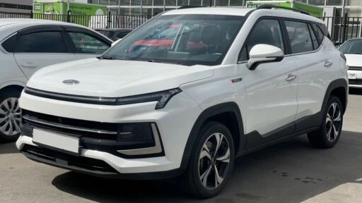 JAC S4 спереди