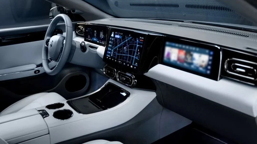 LeapMotor C01 салон