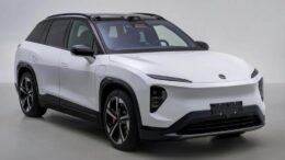 Nio ES7 спереди