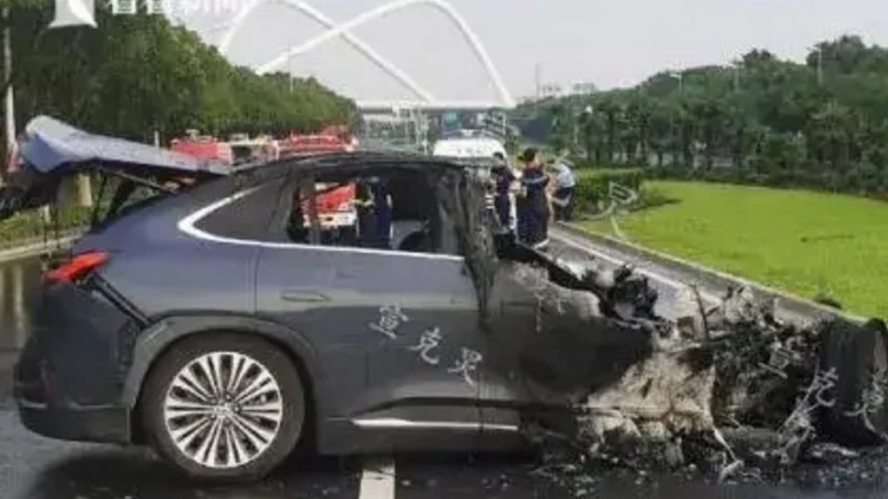 горят электромобили Nio