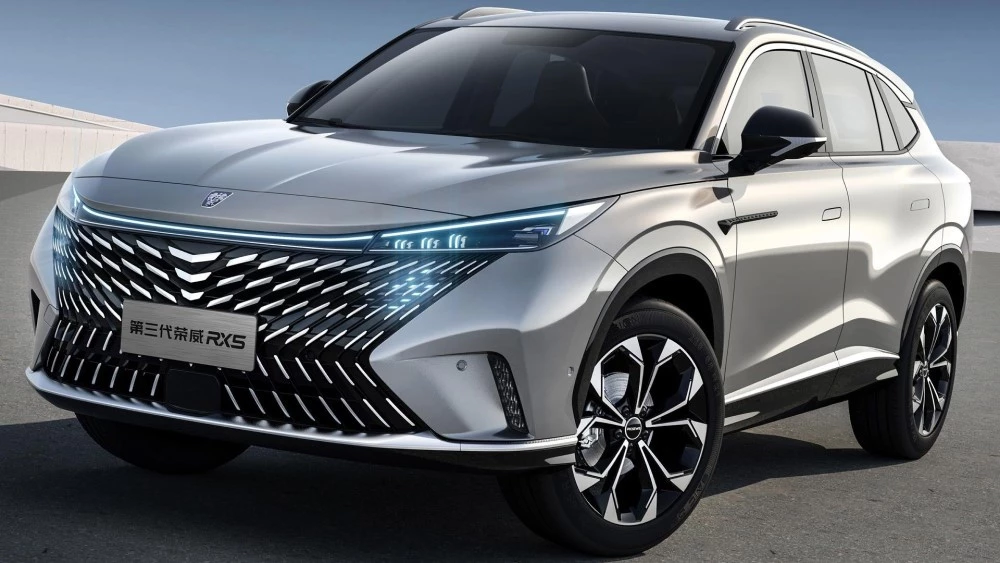 roewe rx5 спереди