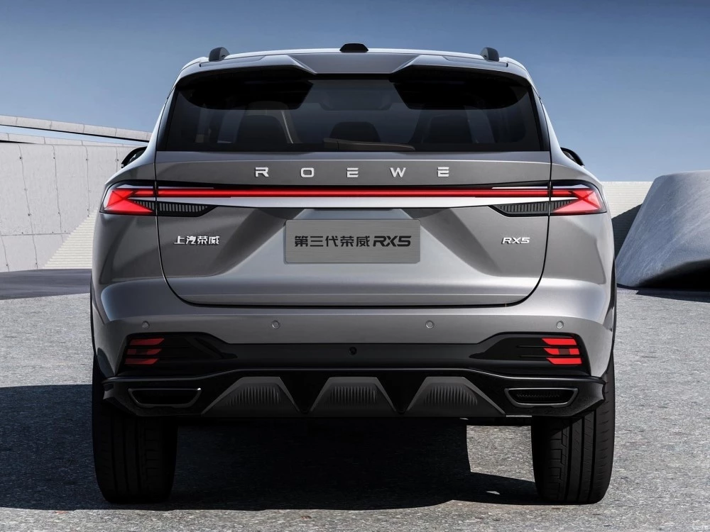 roewe rx5 сзади
