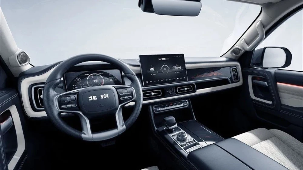 BAIC BJ60 салон