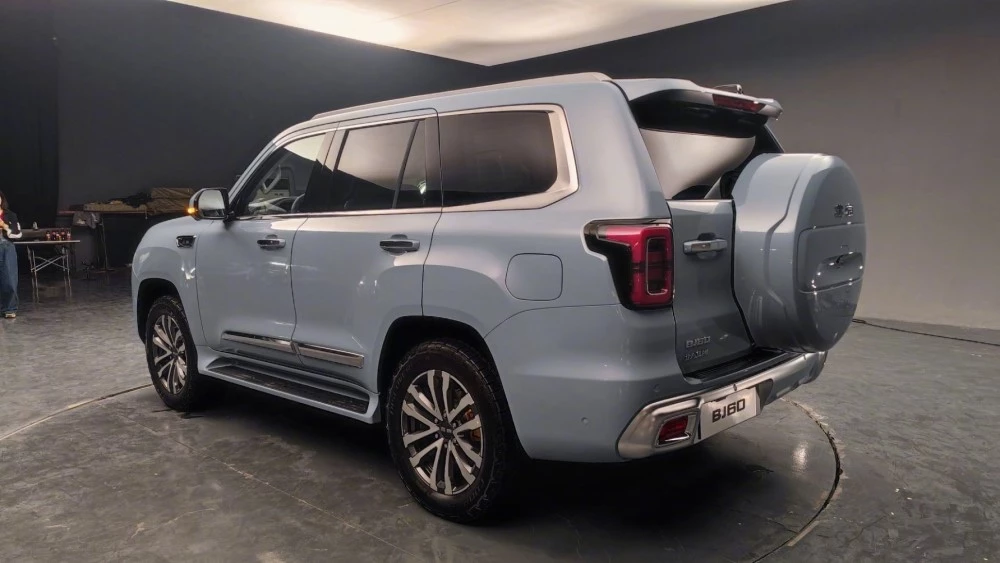 BAIC BJ60 сзади