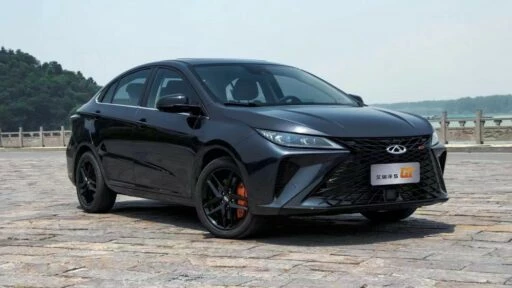 Chery Arrizo 5 GT спереди