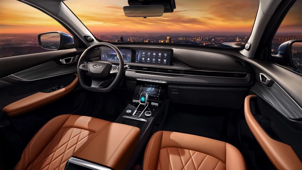 chery tiggo 8 plus 2022 салон