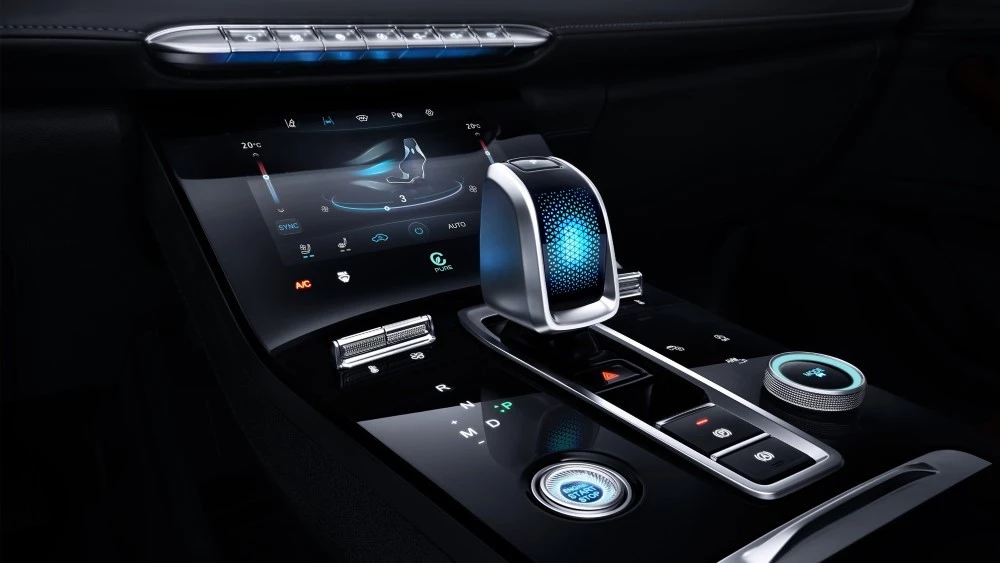 chery tiggo 8 plus 2022 салон