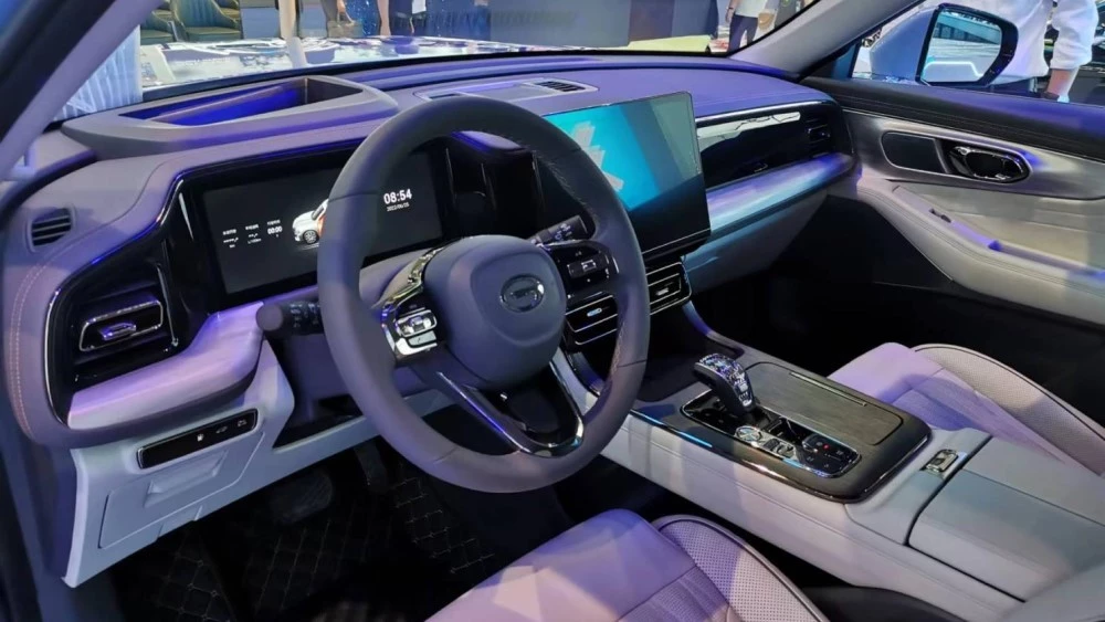 GAC GS8 новый салон