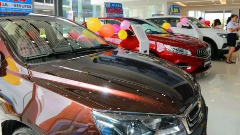 Сколько стоят автомобили в Китае