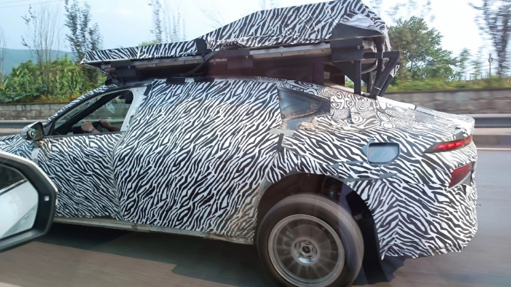 летающий автомобиль xpeng