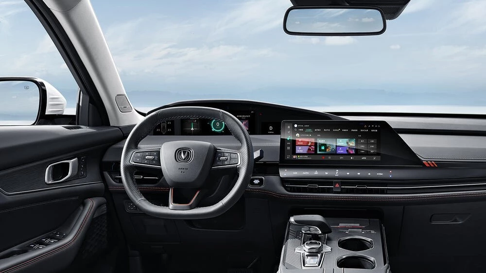 Changan Uni-K салон