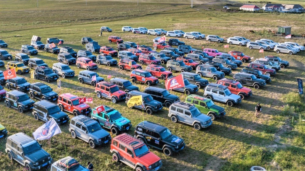 бренд Tank автомобили