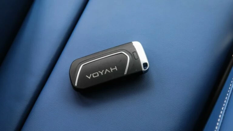 бренд Voyah логотип в России