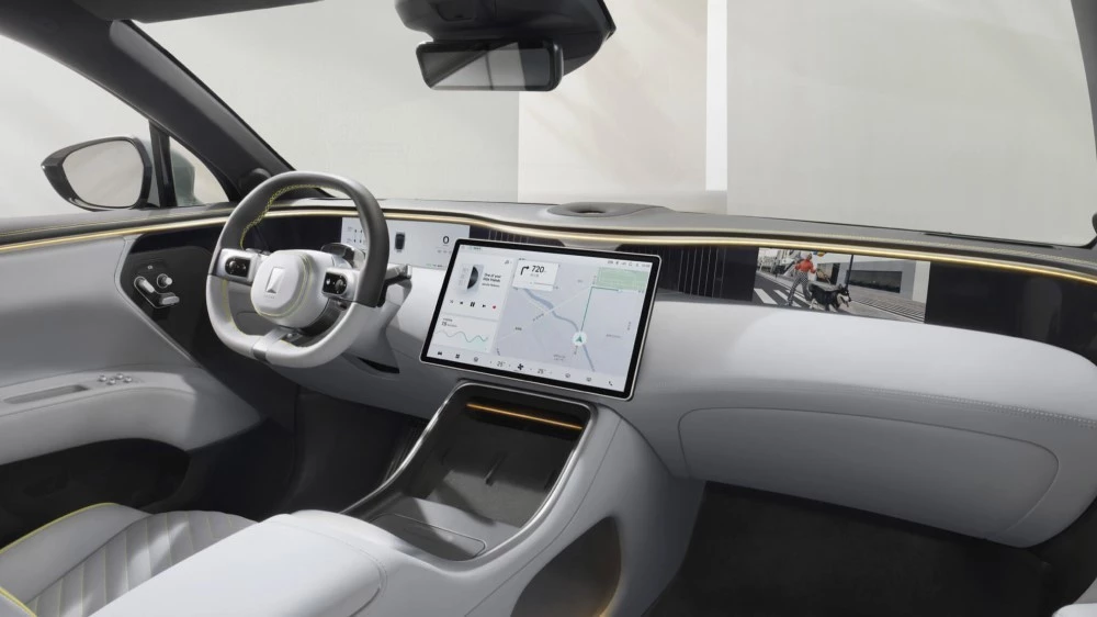 Avatr 11 салон первый ряд