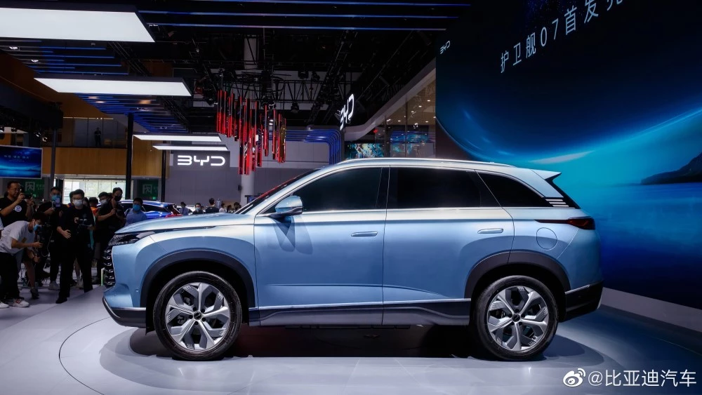 BYD Corvette 07 в Чэнду