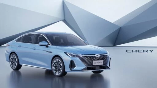 chery arrizo 8