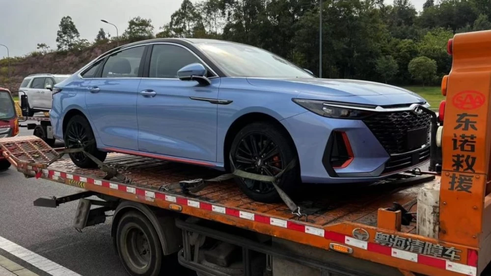 Chery Arrizo 8 автосалон в Чэнду 2022