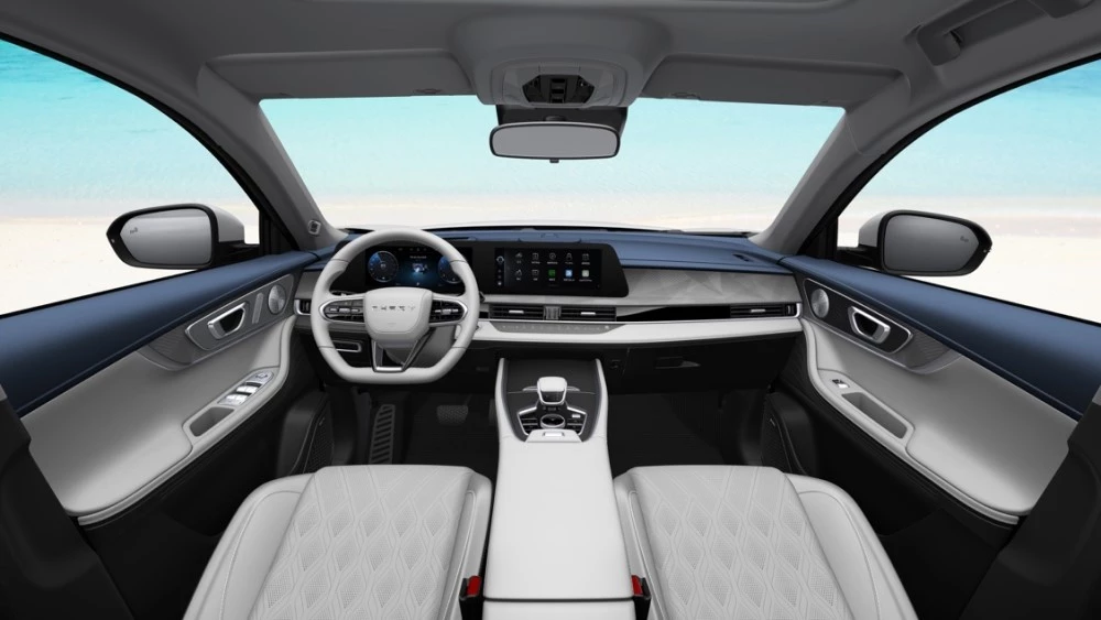 Chery Tiggo 7 Plus New Energy салон